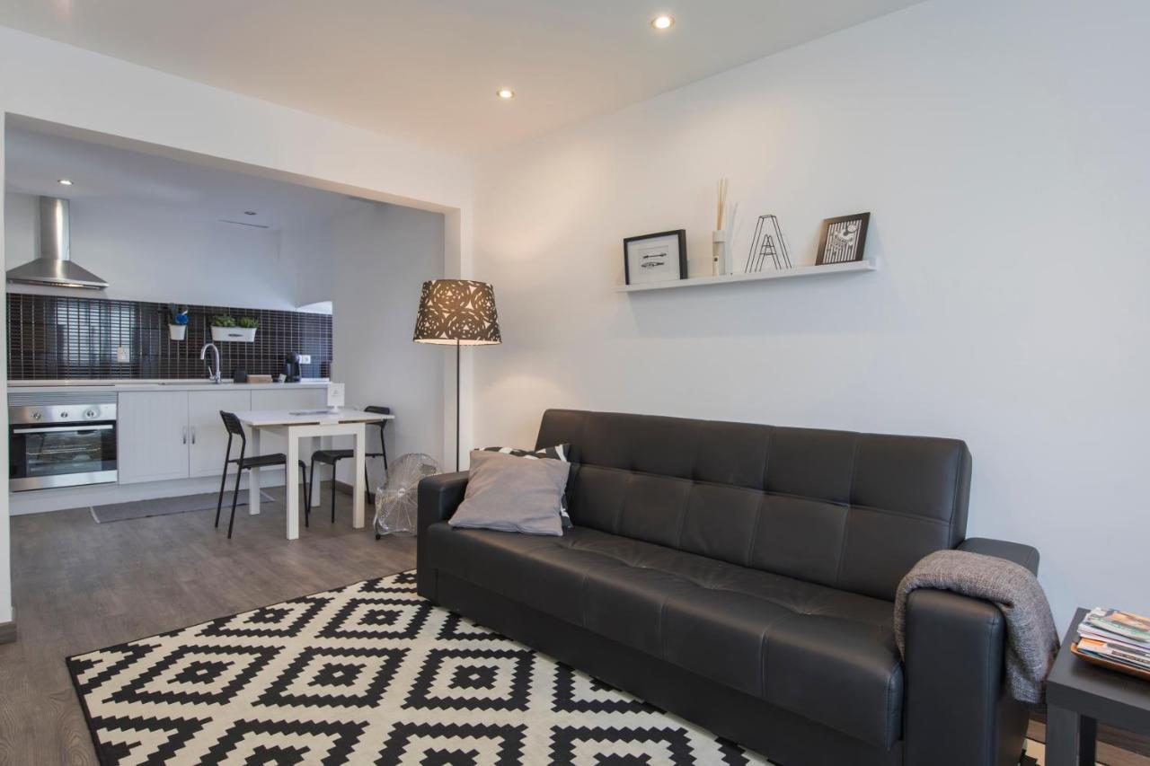 Alfama Typical Beco Da Adica Apartment Lisbon Bagian luar foto